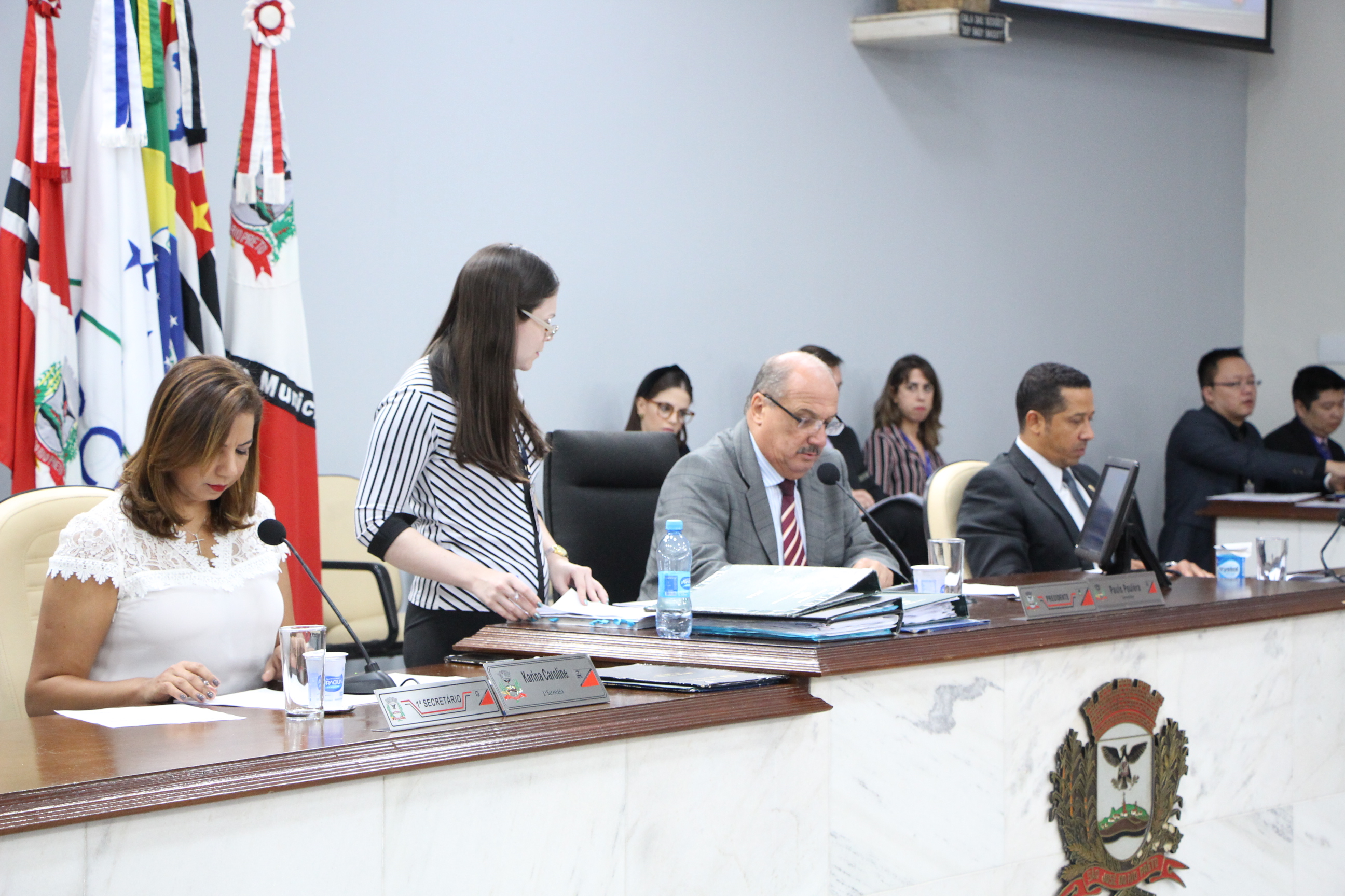 Vereadores durante a 42ª sessão ordinária de 2019