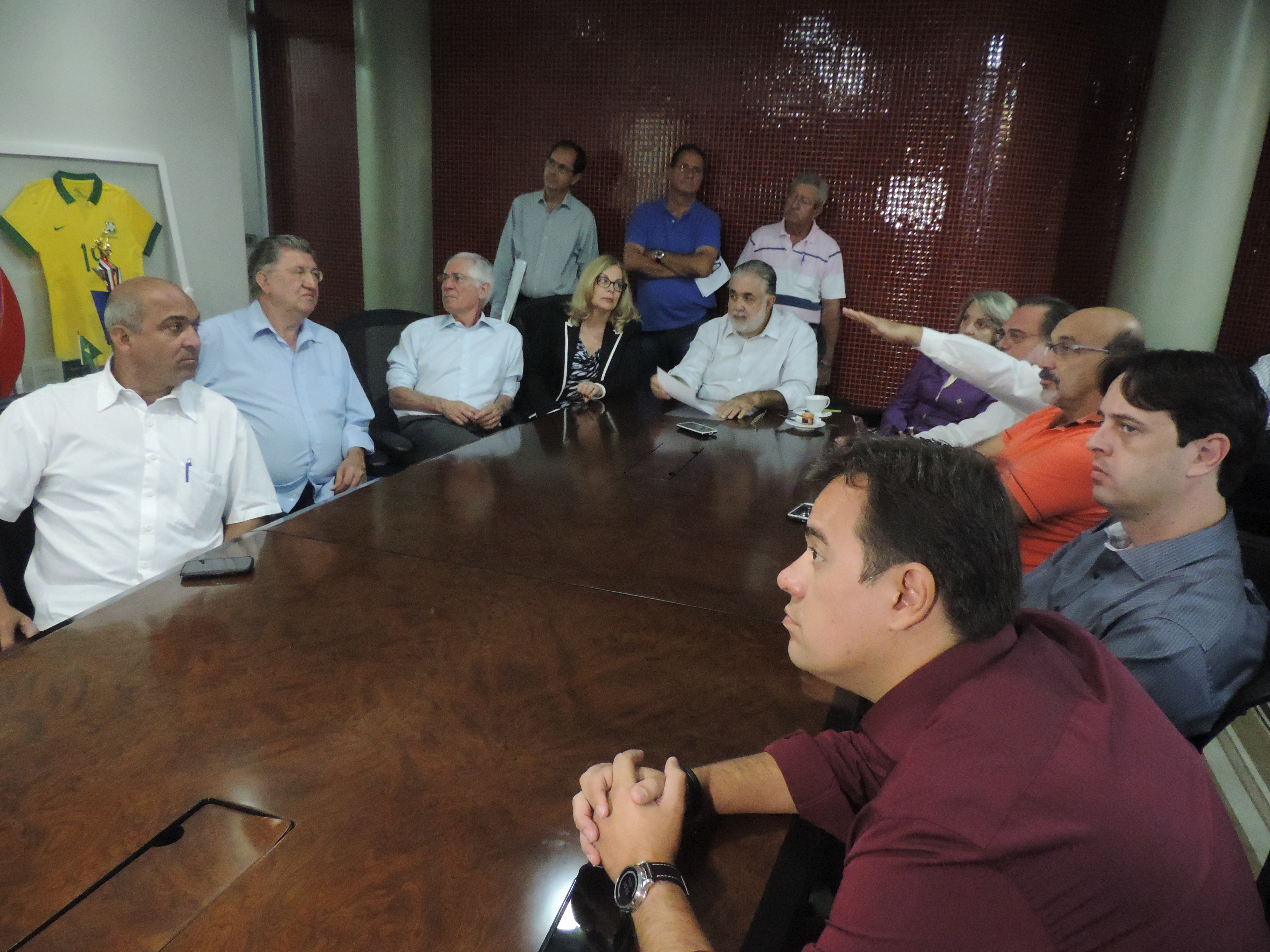 Vereadores acompanham apresentação do viaduto da João Mesquita