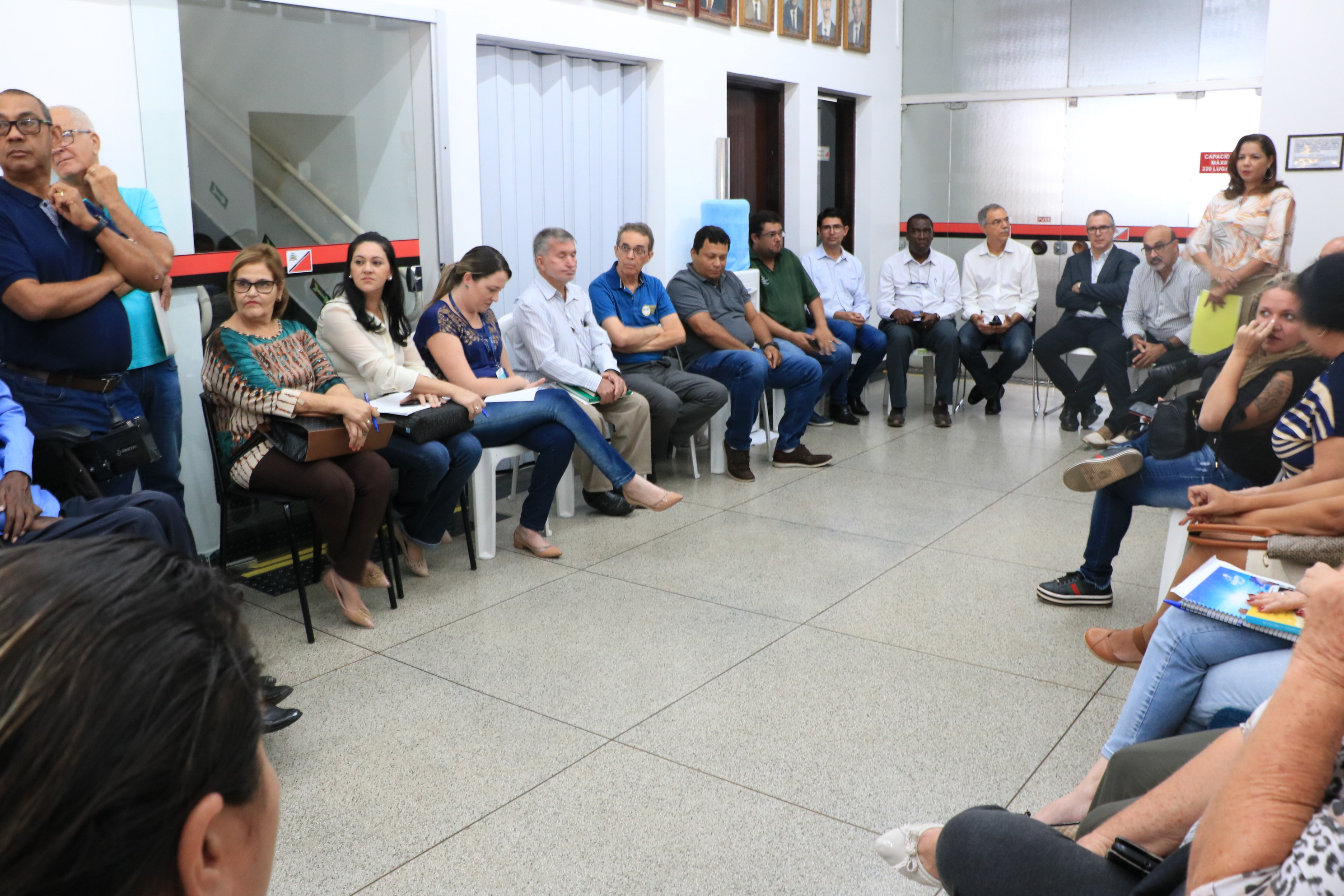 Reunião foi organizada pela Comissão de Assistência Social